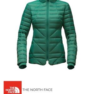 The North Face Women's Lucia Hybrid Down Jacket in Conifer Teal
